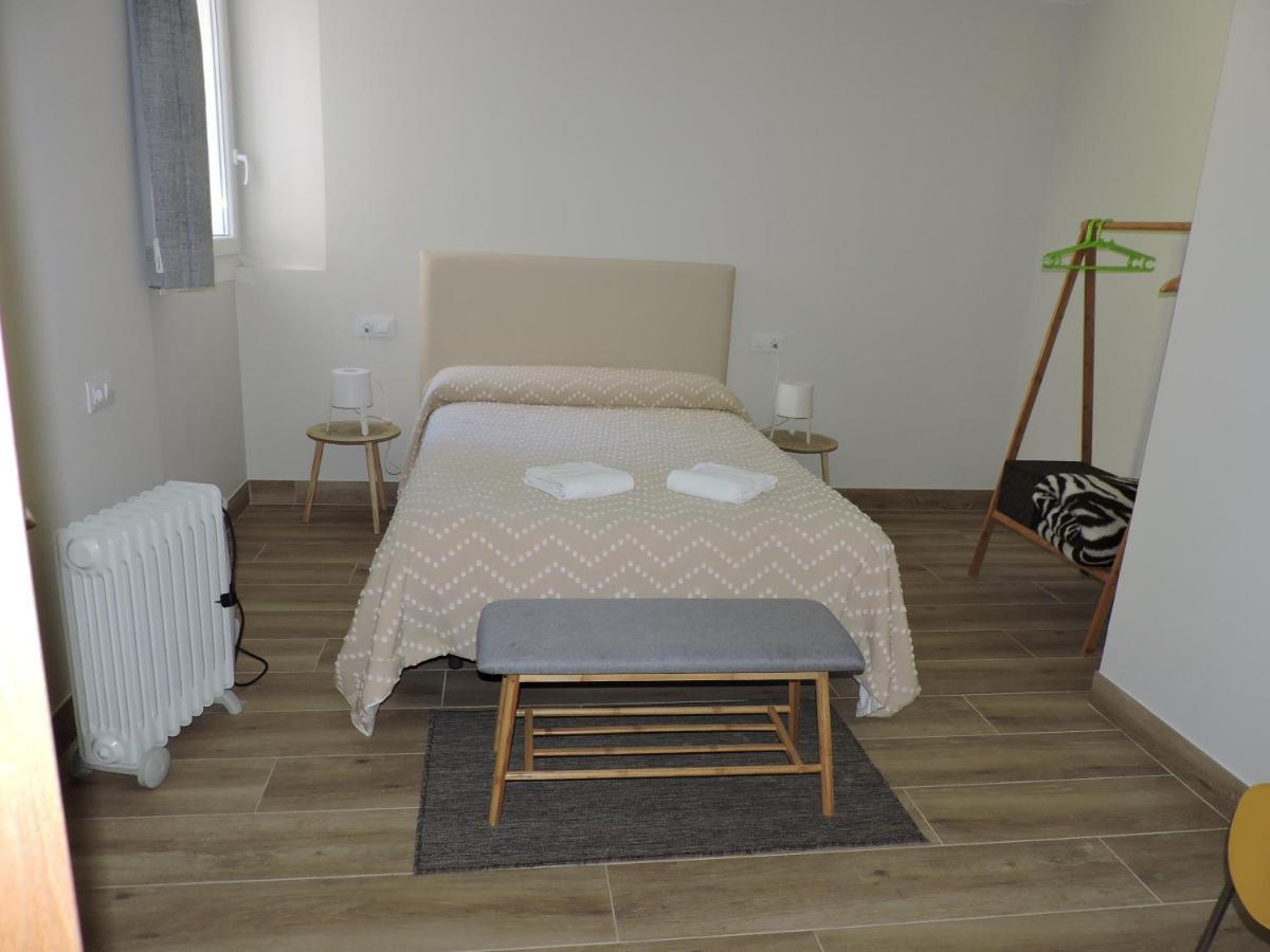 Albergue Pallanes توي المظهر الخارجي الصورة